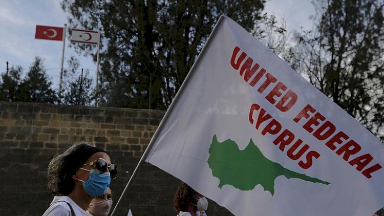 Kıbrıs'ta taraflar çözüm için 4 yıl sonra Cenevre'de bir araya geliyor: Görüşmelerden ne bekleniyor?