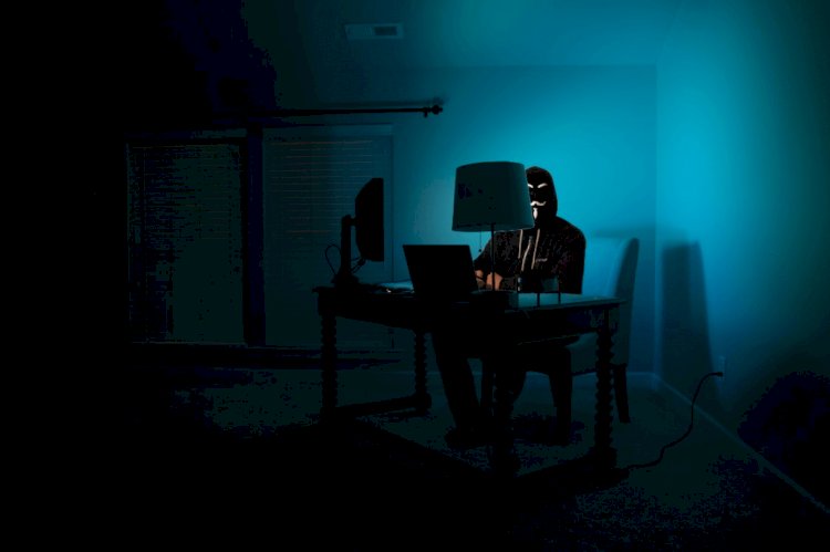 Türk hackerların sitesinde ilan: Yakalama, arama kararı ve yurtdışı çıkış yasağı kaldırılır; 10 bini peşin toplamda 70 bin lira