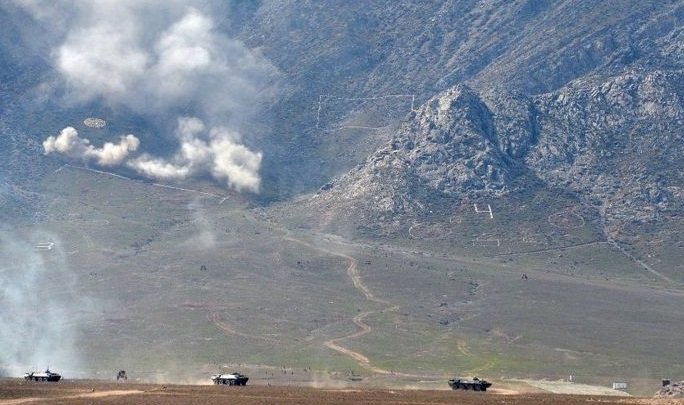 Kırgızistan - Tacikistan sınırında çatışma: En az 13 ölü, 10 bin kişiye tahliye