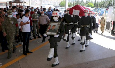 Uzman Onbaşı Mehmet Can Kaya, memleketi Gaziantep'te son yolculuğuna uğurlandı