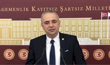 Ahmet Vehbi BAKIRLIOĞLU 27. Dönem Manisa Milletvekili