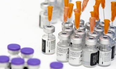 AB BioNTech/Pfizer'dan 1,8 milyar doz aşı alacak