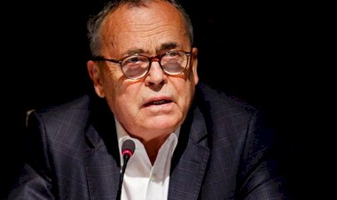 Hürriyet'in ünlü yazarı Yalçın Bayer Filistin bayrağındaki Türk düşmanlığını açıkladı
