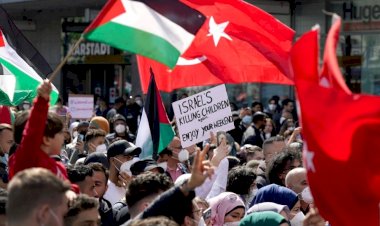 Avrupa'da İsrail Karşıtı Protestolar