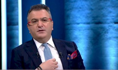 Sedat Peker yabancı istihbarat tarafından kullanılıyor diyen Cem Küçük'ün öyle mesajları ortaya çıktı ki...