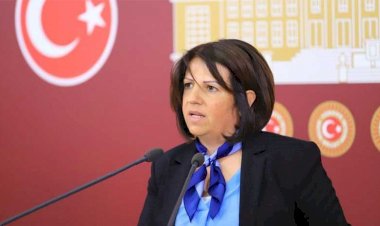 Fatma KURTULAN 27. Dönem Mersin Milletvekili
