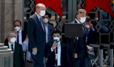 Taksim Camii: Erdoğan'ın ilk kez 1994'te gündeme getirdiği cami ibadete açıldı