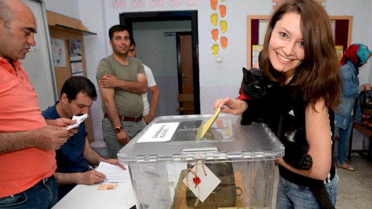 Metropoll son araştırmayı paylaştı! Gençler kime oy verecek?