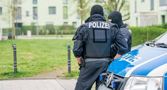 Almanya'da "NSU 2.0" tehdit mektupları ile ilgili gözaltı