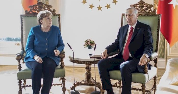 Almanya-Türkiye hattında diplomasi atağı