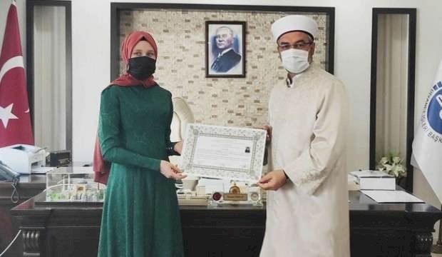 Ukraynalı Natalia Batman'da Müslüman oldu!
