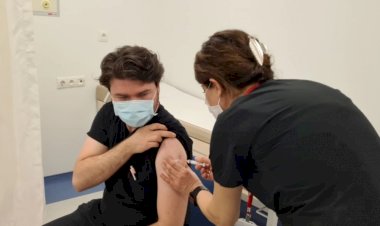 Türkiye'de Aşılamada 30 Milyon Doz Eşiği Geçildi