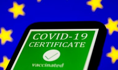 AP'den Covid-19 Sertifikası'na yeşil ışık