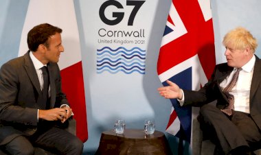 G7 Zirvesi'nde Kuzey İrlanda krizi! Macron, Johnson'ı kızdırdı
