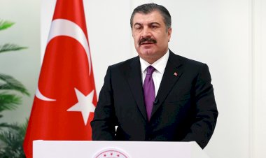 Bakan Koca aynı gün içinde randevu alınıp aynı gün içinde aşı olunabileceğini duyurdu.