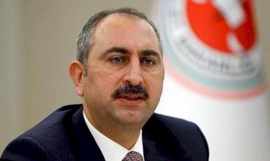 Adalet Bakanı Gül’den ’10 bin dolar’ mesajı: Yargının görevi iddiaların üstüne gitmektir