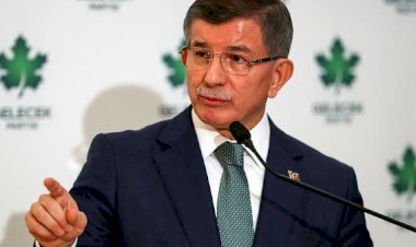 Davutoğlu'ndan, Özışık’ın açıklamalarına paralel yapı çıkışı