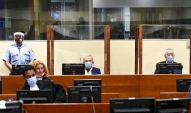 Bosna Savaşı: BM mahkemesi Miloseviç'in yardımcılarına 12'şer yıl hapis cezası verdi