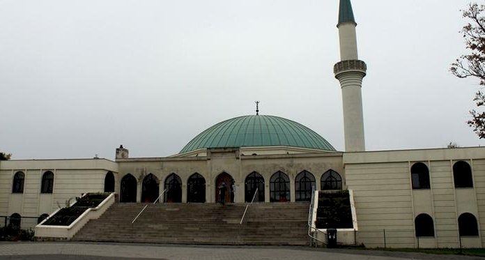 Avusturya'da camiler ve Müslüman dernekler haritasına tepki