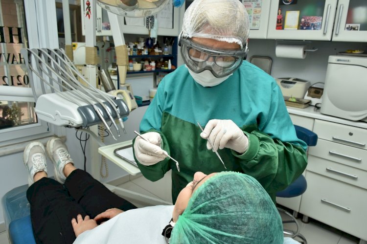 Her beş dişhekiminden dördü, işi için gelecek kaygısı duyuyor   