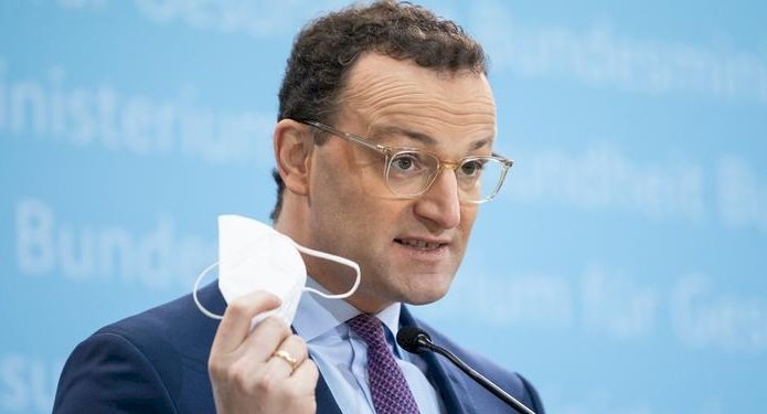 Almanya'da "düşük kaliteli maske" iddiaları Sağlık Bakanı'nı zora soktu