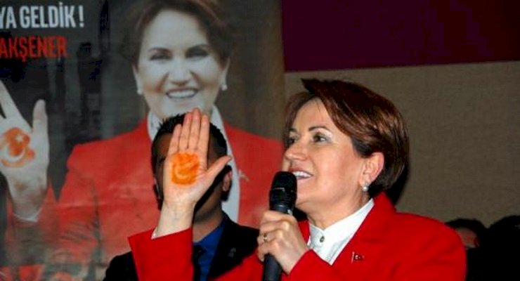 Meral Akşener Niğdelilere seslendi: Oy atarken elinizi öptürün