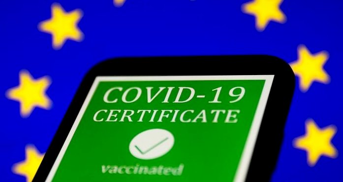AP'den Covid-19 Sertifikası'na yeşil ışık