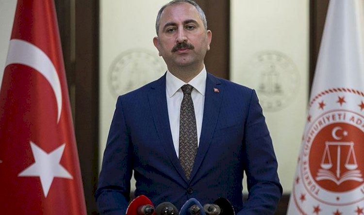 Bakan Gül'den sert kınama