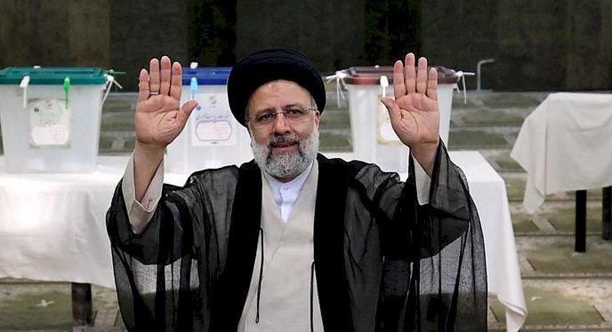 İran'daki cumhurbaşkanlığı seçimlerini Reisi kazandı