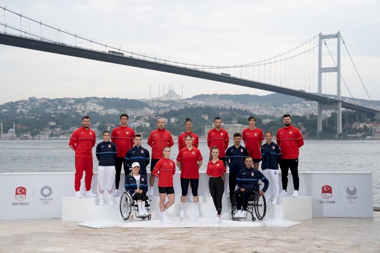 Bünyamin Aydın, Tokyo 2020 Olimpiyat ve Paralimpik Oyunları için Türkiye koleksiyonunu tasarladı
