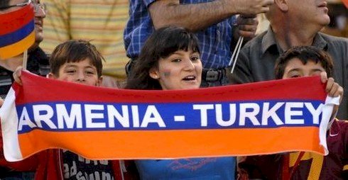Arslan TEKİN Türkler, Ermeniler… Geçmişi bırakmalı