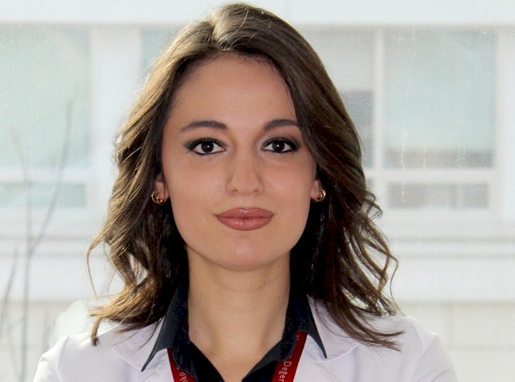 NARSİST KİŞİLİK BOZUKLUĞUNUN 13 BELİRTİSİ
