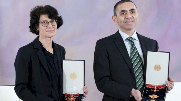 Uğur Şahin ve Özlem Türeci’ye İspanya’dan büyük onur