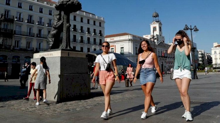 DSÖ’den Delta varyantı uyarısı: İki doz aşı olsanız da…