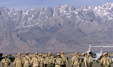 "ABD Askerleri Bagram'ı Vedasız Terketti"
