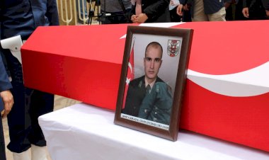 Şehit Astsubay Cihan Çifcibaşı’nın memleketi Çakıllı köyünde yapılan cenaze töreni fotoğrafları