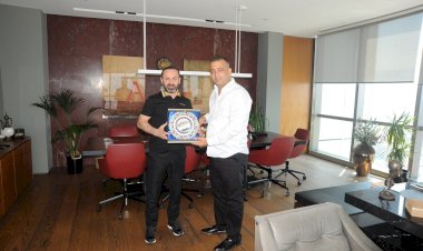 İZMİR’E KATKI SAĞLAMAYA ÇALIŞIYORUZ