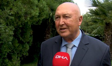 İzmir'deki peş peşe depremlerin ardından Prof. Dr. Övgün Ahmet Ercan'dan uyarı