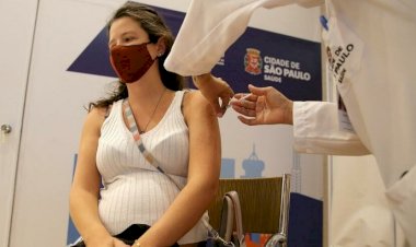 Pfizer-BioNTech aşısıyla ilgili çarpıcı araştırma: Süreyi uzatın