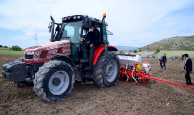 Kahramankazan Belediyesi’nden çiftçiye akaryakıt desteği