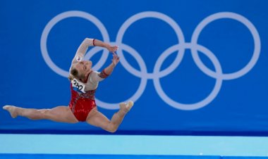 Russians Top Biles, Americans in Gymnastics Qualifying 