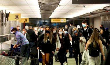 ABD'de karar değişikliği: Aşılılar da maske takacak