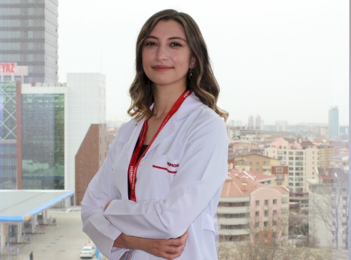 BİLİNÇSİZ BEYAZLATMA DİŞLERDE HASAR BIRAKABİLİYOR