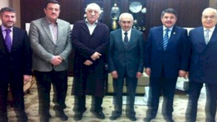 Fetullah Gülen’le fotoğrafa AKP’li başkandan savunma: O benim arkadaşım