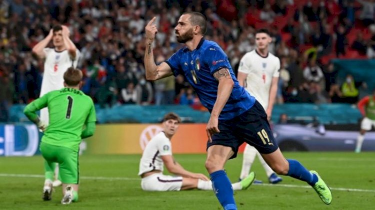 EURO 2020 finali: İngiltere İtalya maçında normal süre 1-1 berabere bitti, maç uzatmaya gitti