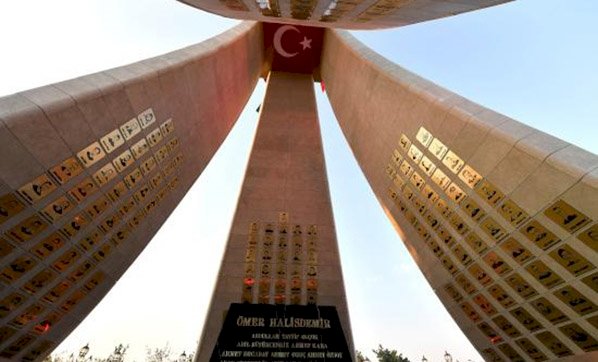 15 Temmuz darbe girişiminde şehit olanların isim isim listesi!