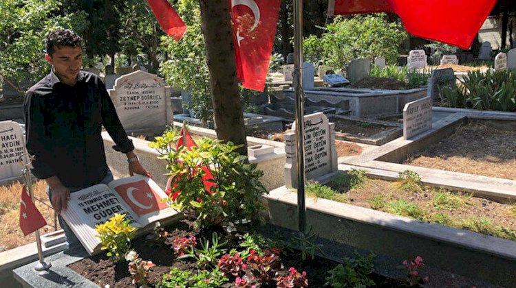 Bütün şehitlerimizin yüzünde gülümseme gördüm ortamda çok güzel bir koku vardı