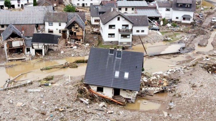 Avrupa'da sel felaketi: Almanya ve Belçika'da çok sayıda can kaybı var, bazı kentlerde tahliye çalışmaları başladı