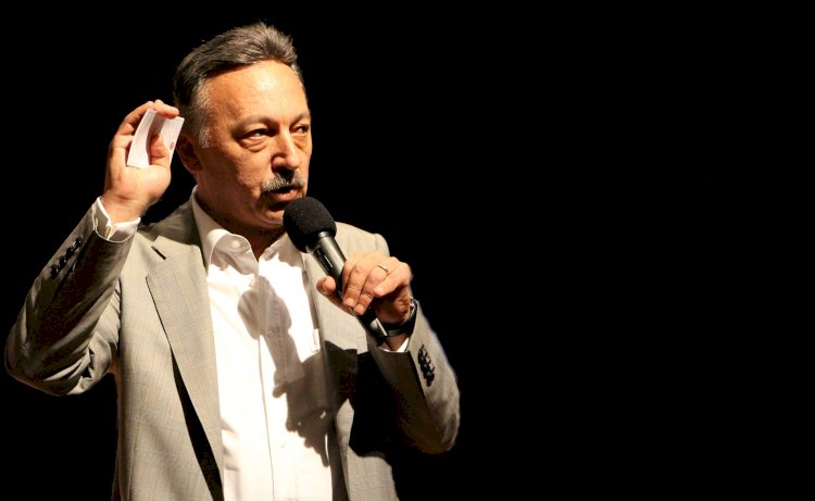 İzmir'de MHP ile CHP  İBB Başkanı Tunç Soyer'i tartışıyor!