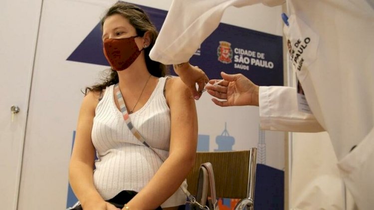 Pfizer-BioNTech aşısıyla ilgili çarpıcı araştırma: Süreyi uzatın